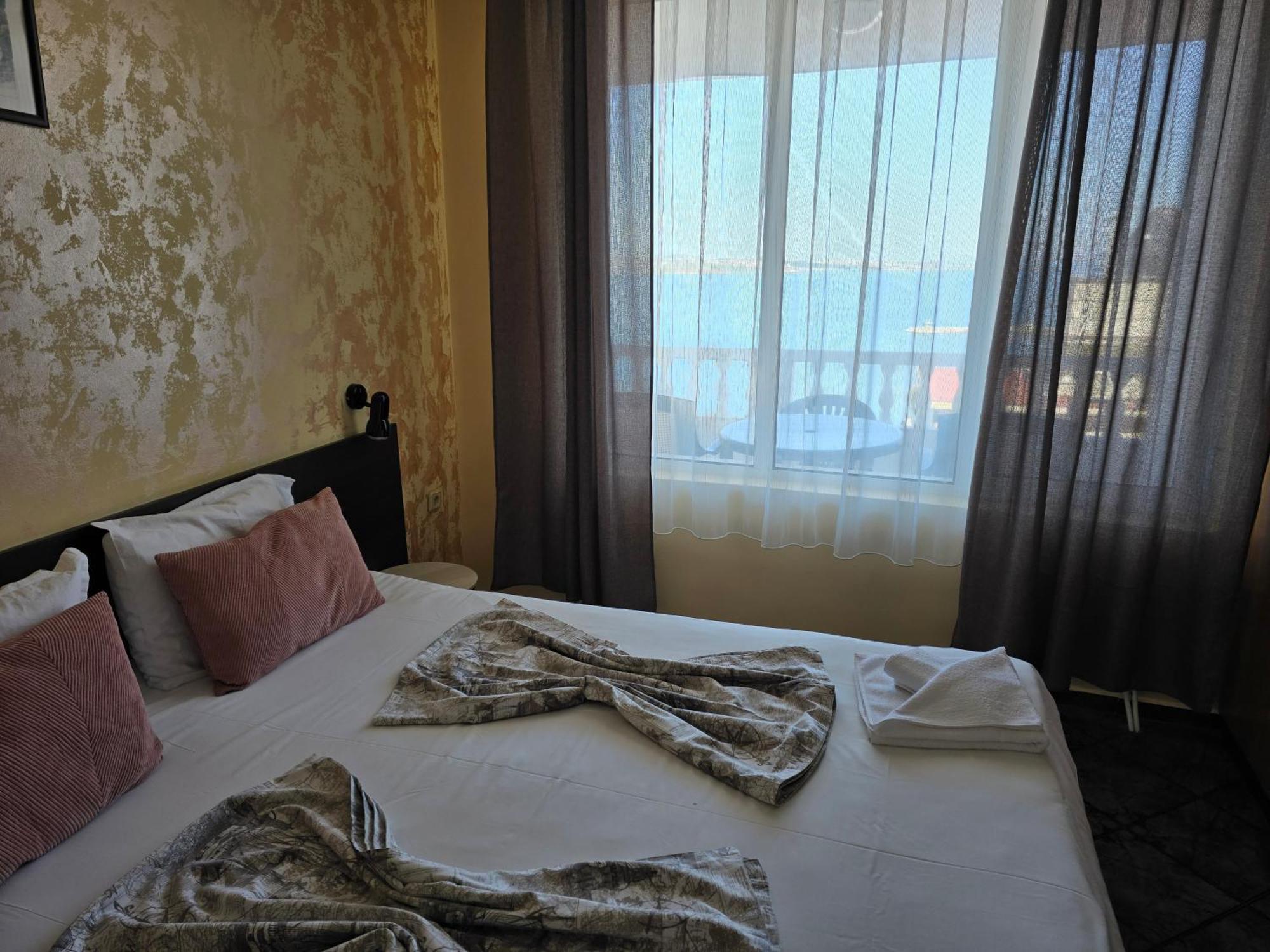 Orion Guest House ソゾポル エクステリア 写真